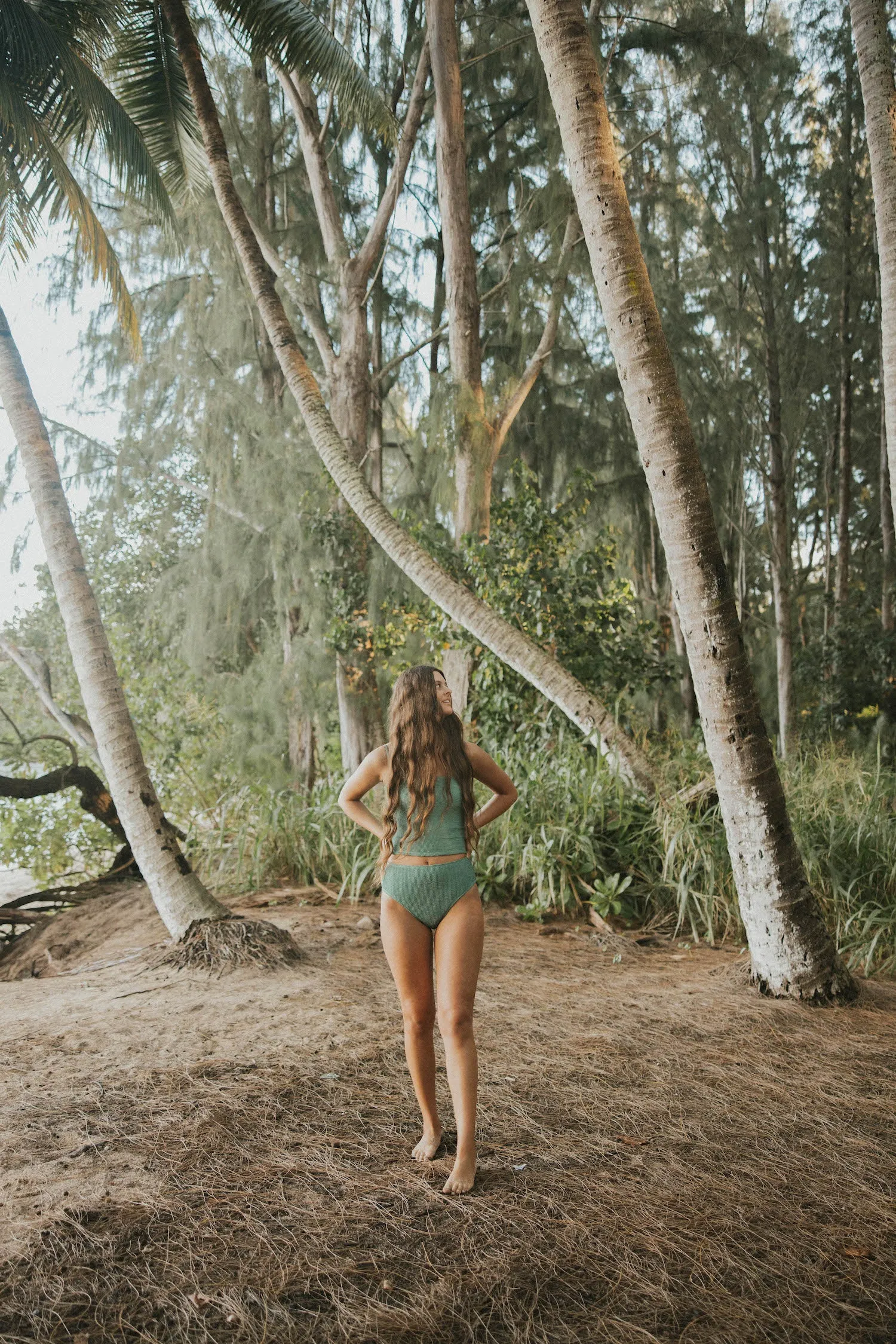 Oahu High-Waisted Bottoms